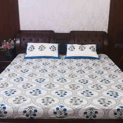 Bird & Floral Printed Cotton Bedsheet Set – King Size Elegance