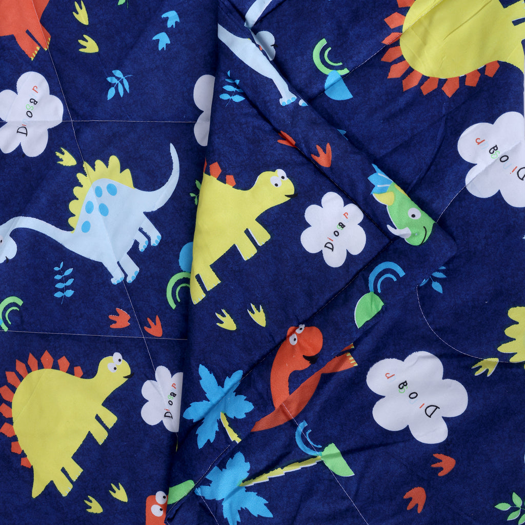 Wild Friends Cozy Comforter