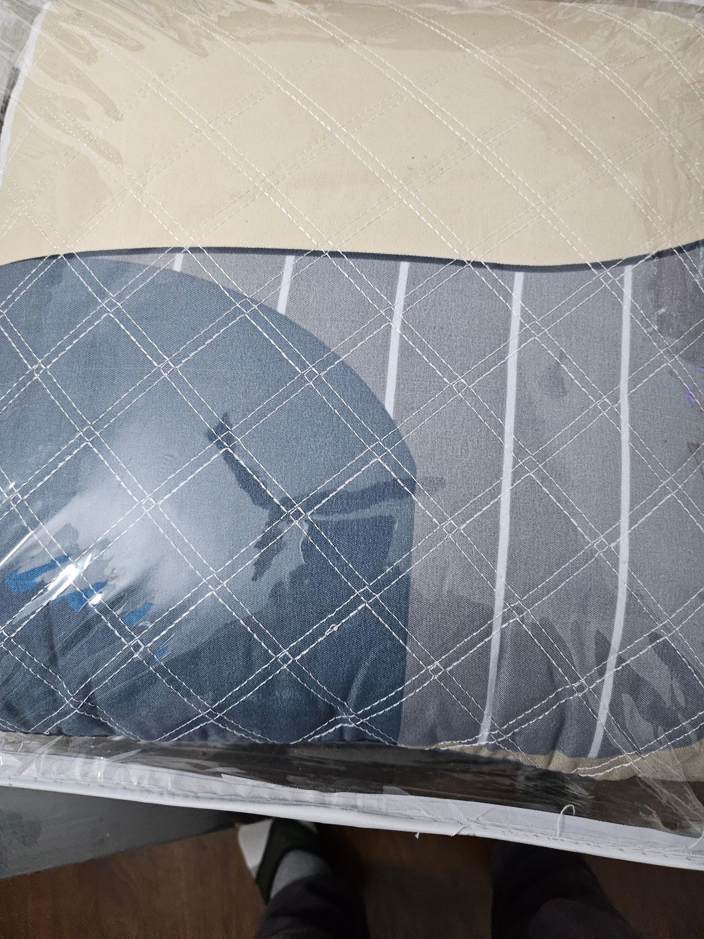 Elegant Blue Bedding Set